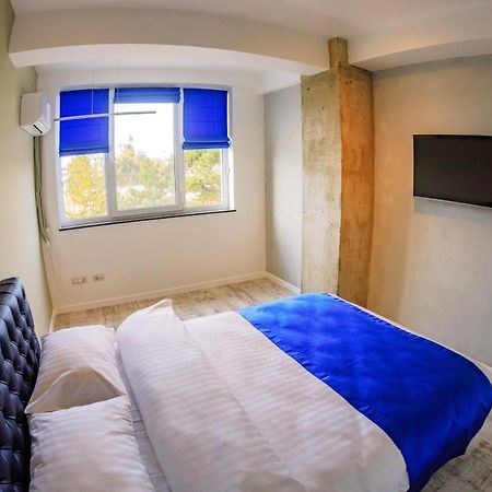 Central Bliss Apartment Suceava Luaran gambar