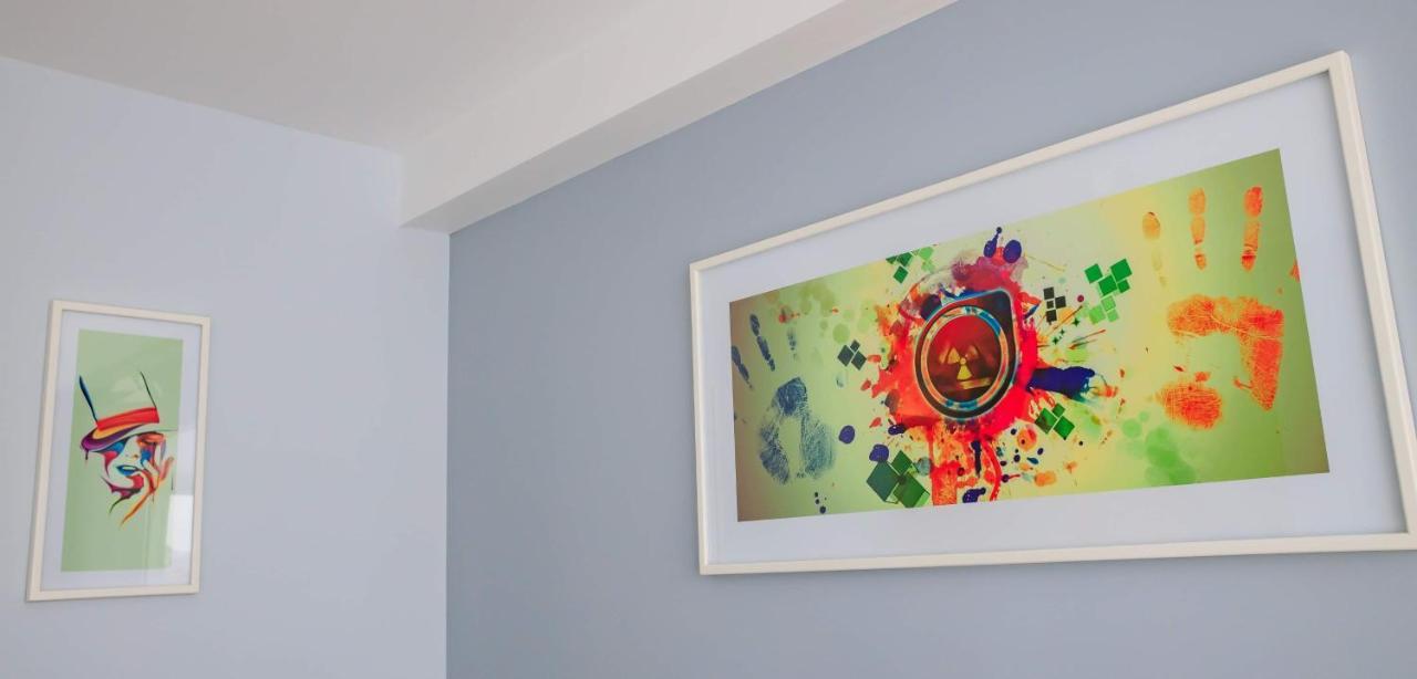 Central Bliss Apartment Suceava Luaran gambar