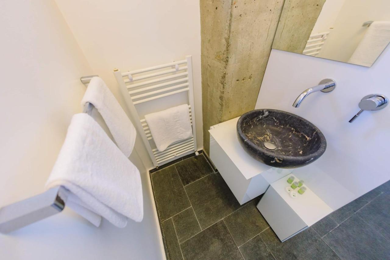Central Bliss Apartment Suceava Luaran gambar